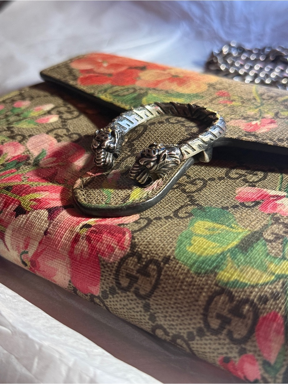 Like-New GUCCI Dionysus GG Blooms Wallet On Chain Bag - Picture 4 of 16